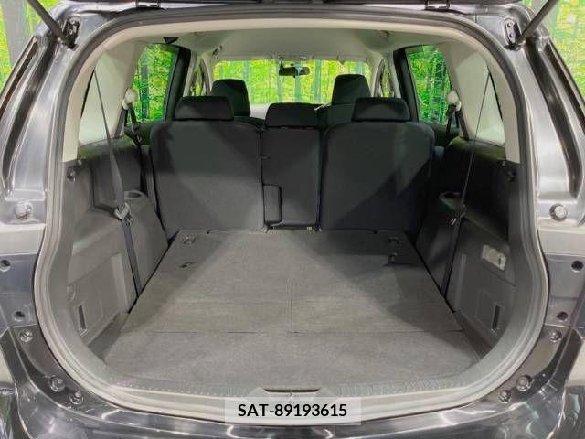 Mazda PREMACY 2011-06 326992-11