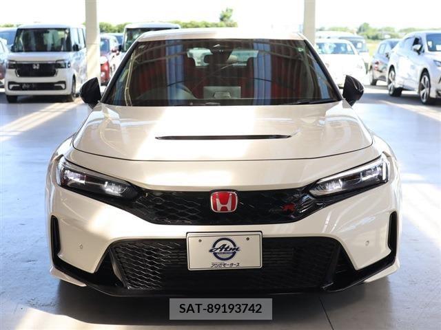 Honda CIVIC 2023-07 341829-26