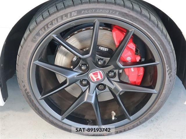 Honda CIVIC 2023-07 341829-8