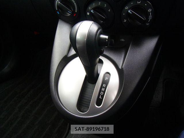Mazda DEMIO 2013-11 267860-18