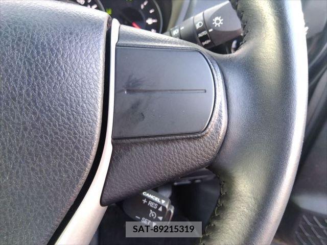 Toyota VOXY 2021-12 321692-17