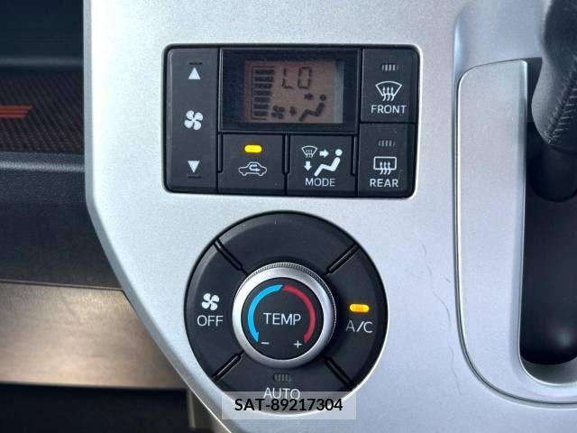 Daihatsu WAKE 2015-11 329365-6