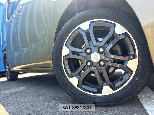 Daihatsu WAKE 2015-11 329365-11