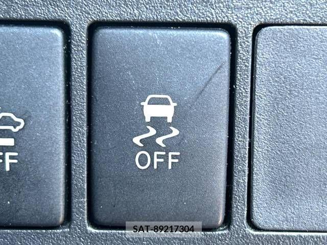Daihatsu WAKE 2015-11 329365-19
