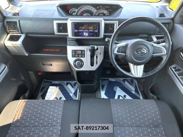 Daihatsu WAKE 2015-11 329365-1