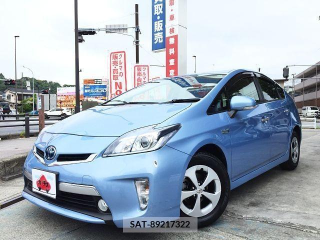 Toyota PRIUS PHV 2013-02 282593-0