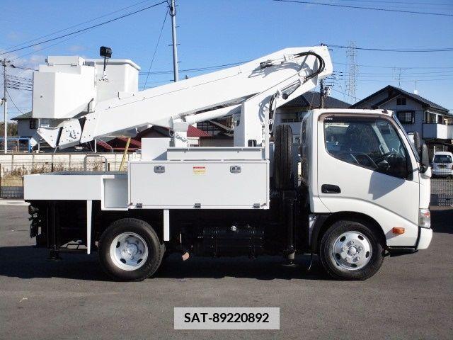 Hino DUTRO 2014-08 338826-2