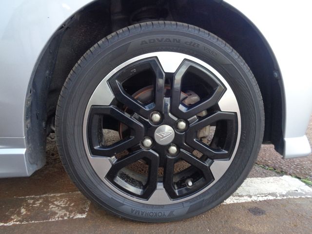 Daihatsu MOVE CUSTOM 2015-01 19286-21