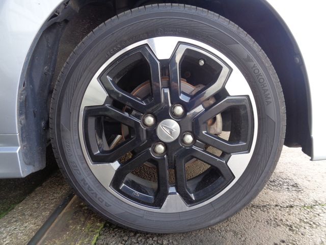Daihatsu MOVE CUSTOM 2015-01 19286-22