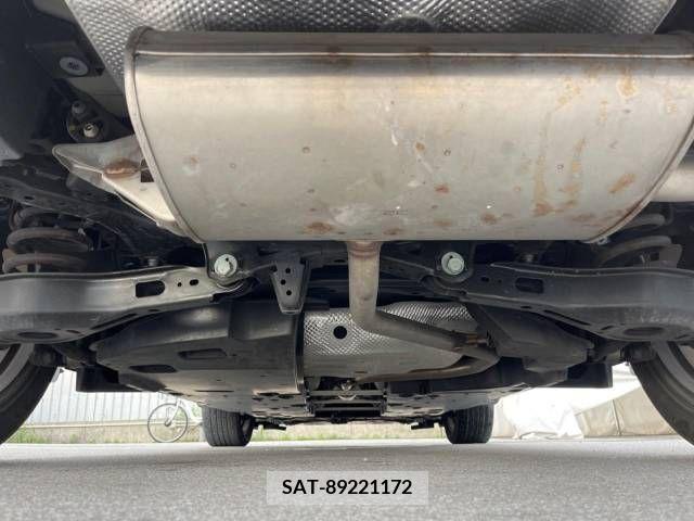 Toyota C-HR 2017-07 323021-10