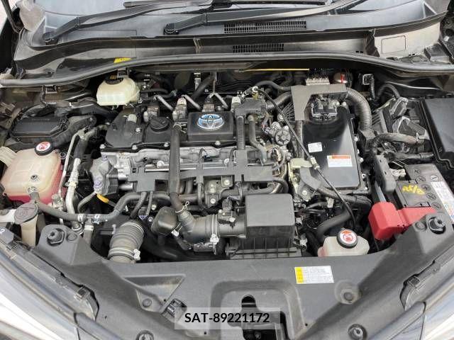 Toyota C-HR 2017-07 323021-9
