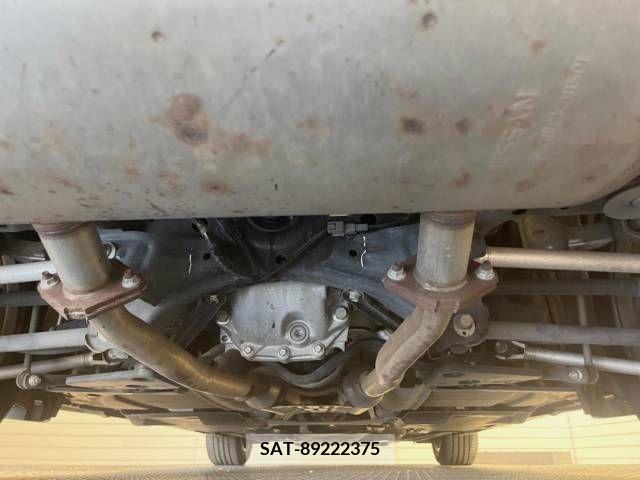 Nissan SKYLINE 2019-01 368324-19