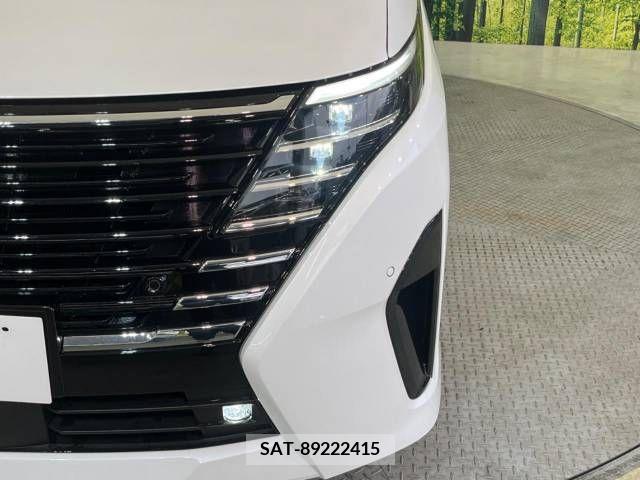 Nissan SERENA 2023-10 340058-12