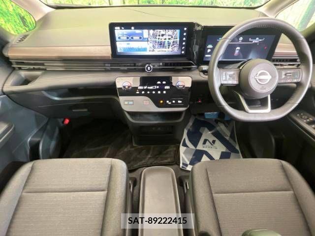 Nissan SERENA 2023-10 340058-1