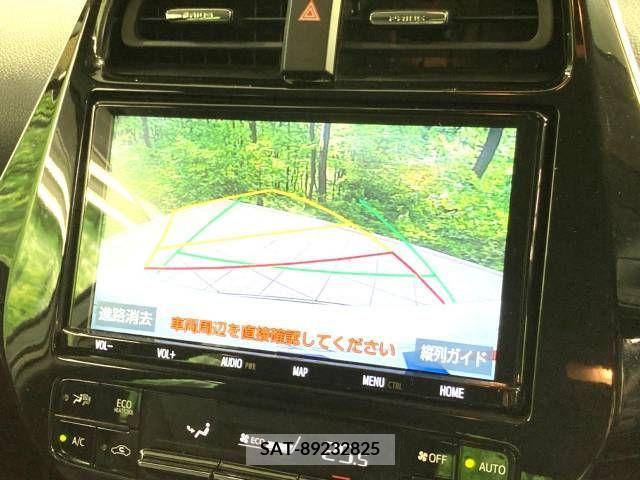 Toyota PRIUS 2019-07 217938-3