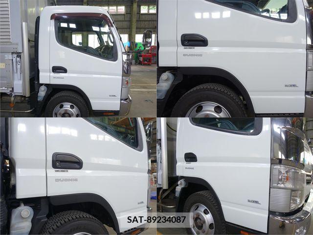 Mitsubishi CANTER 2012-01 201032-4