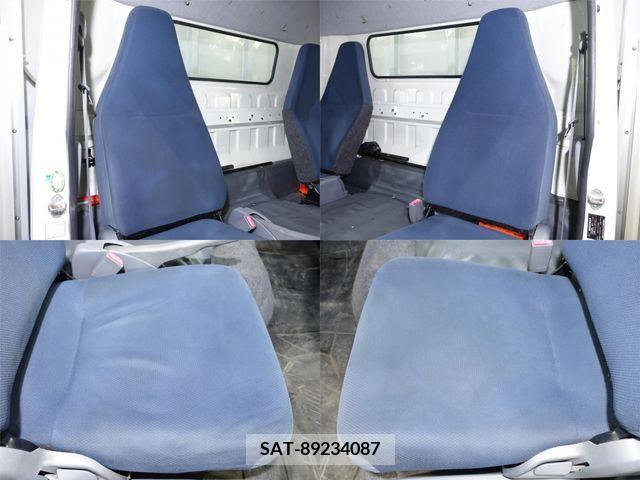 Mitsubishi CANTER 2012-01 201032-15