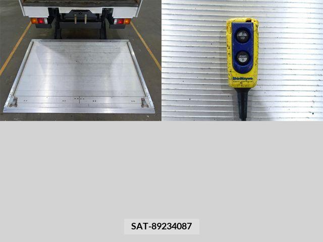 Mitsubishi CANTER 2012-01 201032-10