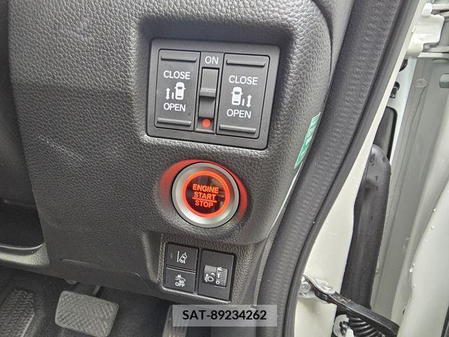 Honda N BOX 2023-01 325326-6