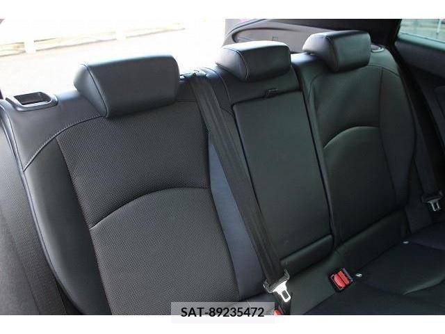 Toyota PRIUS 2019-04 366470-13