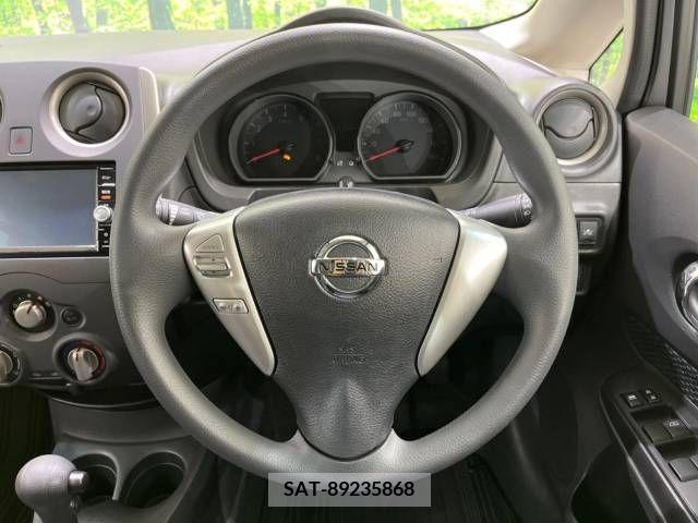 Nissan NOTE 2015-12 379299-11