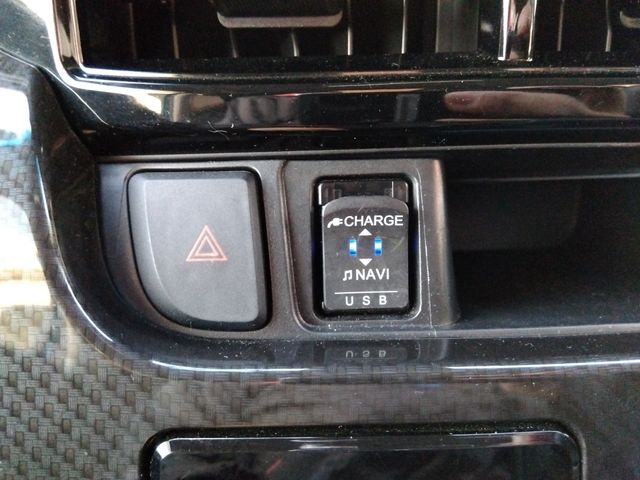 Subaru STELLA 2020-09 28213-13