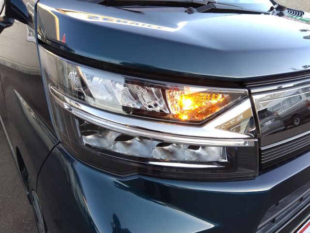 Subaru STELLA 2020-09 28213-5