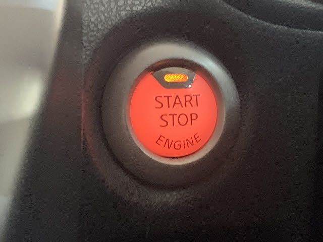 Nissan NOTE 2013-08 12542-10