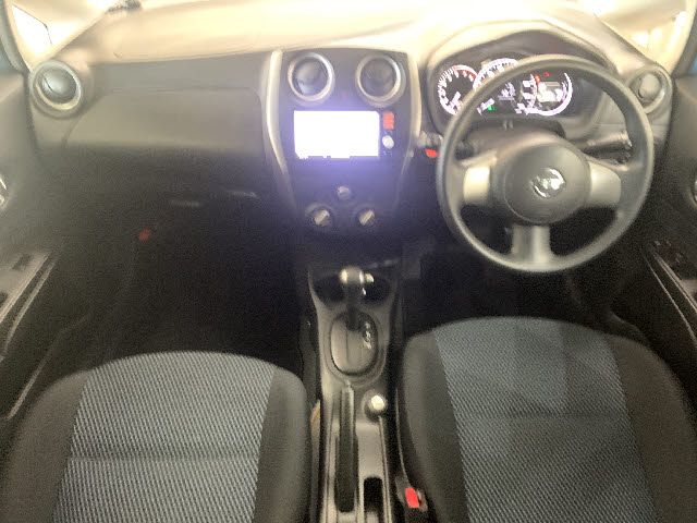 Nissan NOTE 2013-08 12542-1