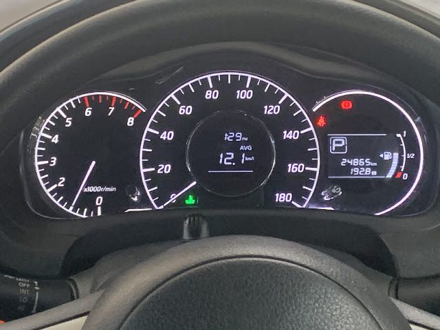 Nissan NOTE 2013-08 12542-7