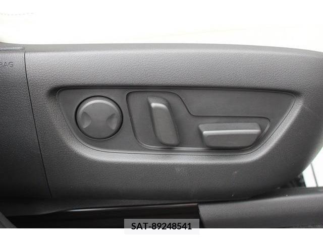 Mazda CX-60 2023-08 348933-15