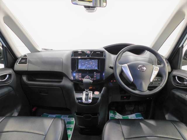 Nissan SERENA 2016-02 12435-3