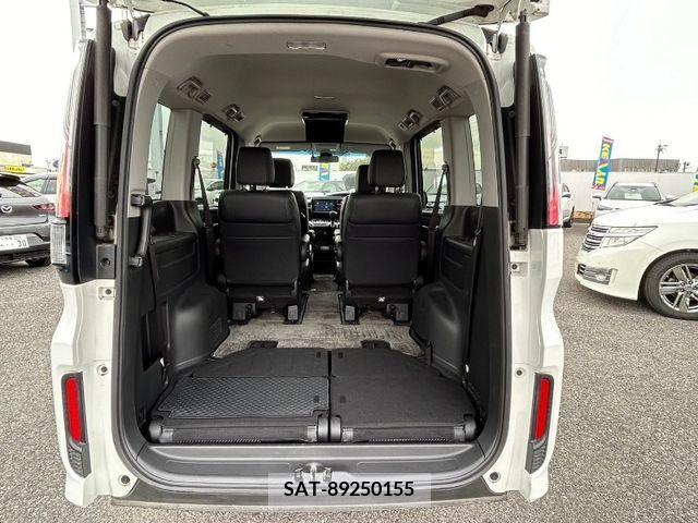 Honda STEP WGN 2018-03 326040-16