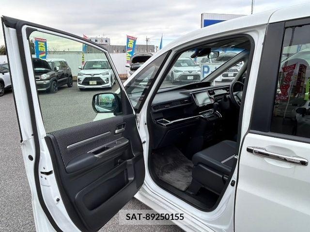 Honda STEP WGN 2018-03 326040-13