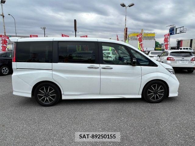 Honda STEP WGN 2018-03 326040-7