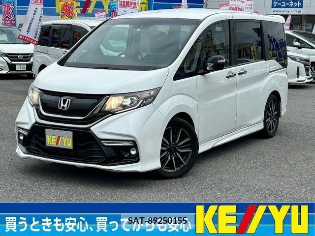 Honda STEP WGN 2018-03 326040-0