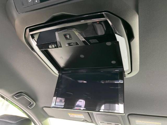 Toyota VOXY 2016-08 185947-3