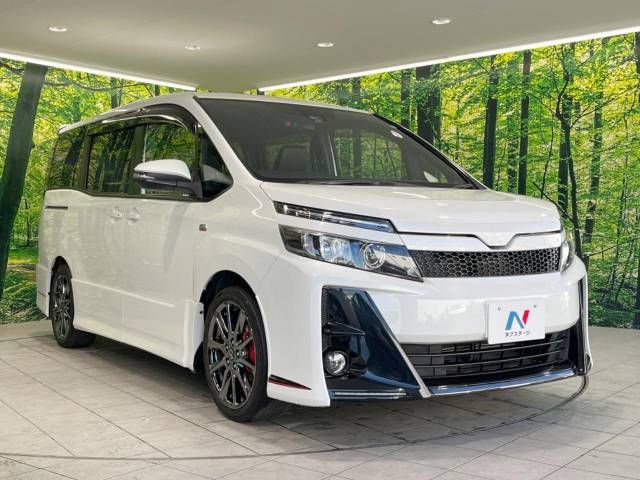 Toyota VOXY 2016-08 185947-17