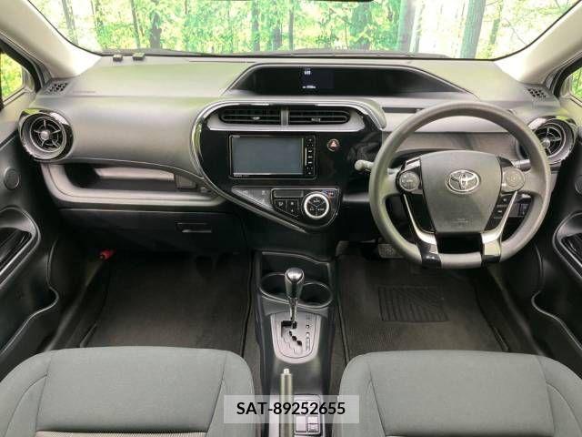 Toyota AQUA 2018-07 314351-1