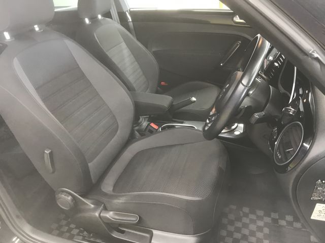 VolksWagen THE BEETLE 2017-12 27243-11
