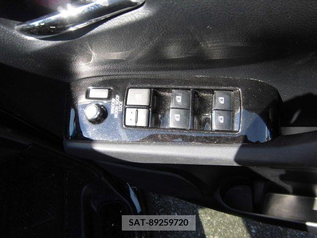 Toyota ALPHARD 2017-03 355609-25
