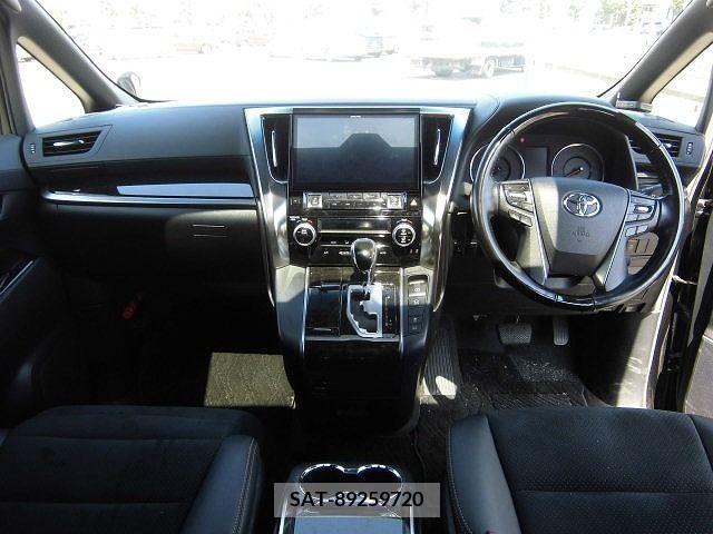 Toyota ALPHARD 2017-03 355609-1