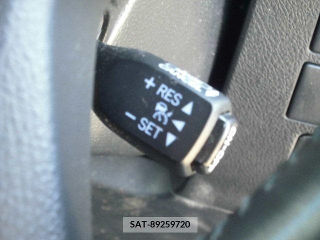 Toyota ALPHARD 2017-03 355609-16