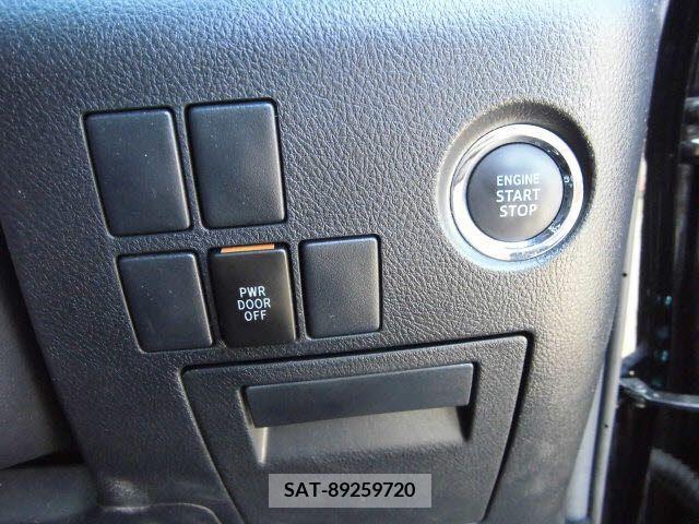 Toyota ALPHARD 2017-03 355609-23