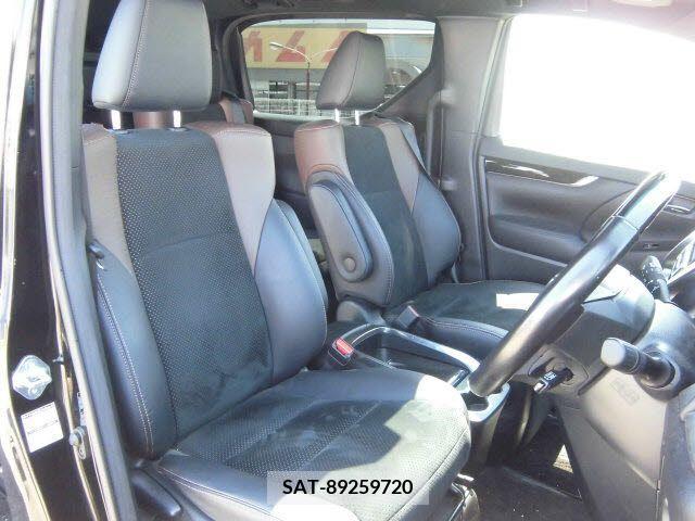 Toyota ALPHARD 2017-03 355609-3