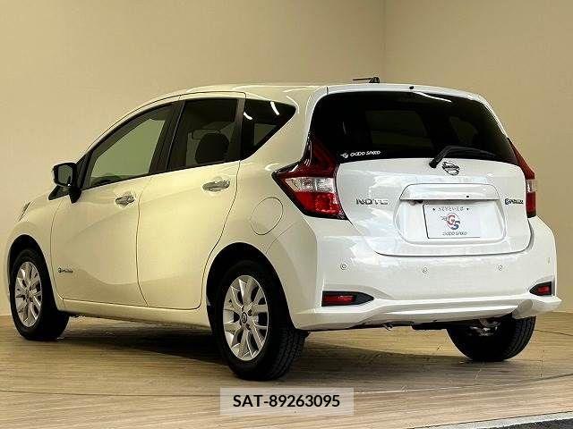 Nissan NOTE 2019-07 372921-16