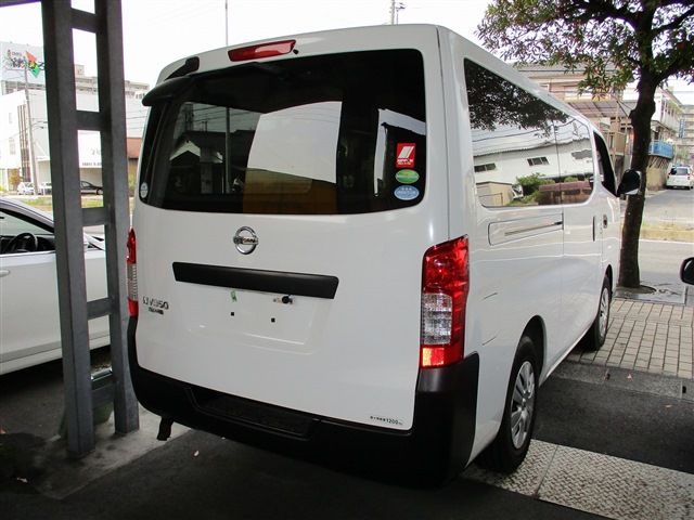Nissan NV350 Caravan 2019-02 3065-2