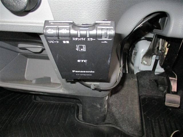 Nissan NV350 Caravan 2019-02 3065-7