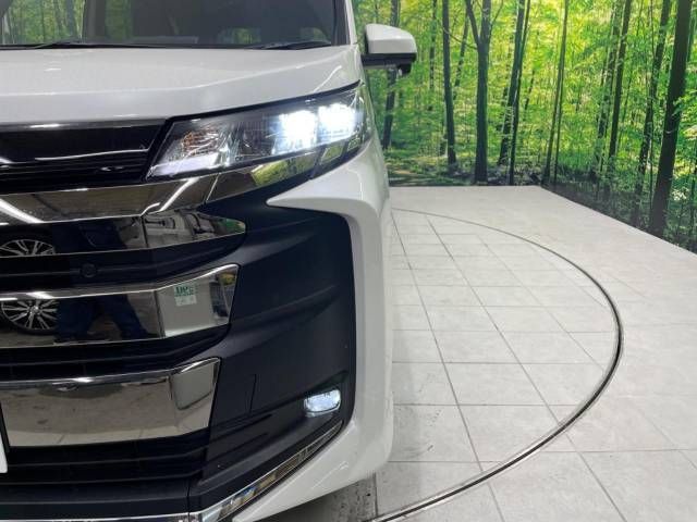 Toyota NOAH 2023-06 195944-14