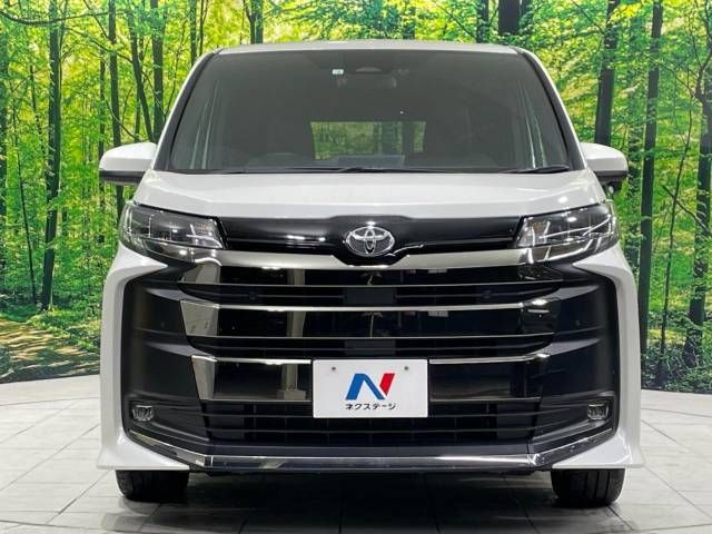 Toyota NOAH 2023-06 195944-16